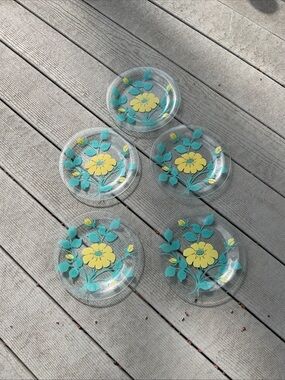 Set of 5 Vintage Clear Glass Dessert Plates with Yellow Flower & Teal Leaves